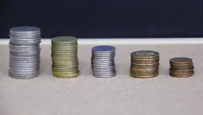 Comparing 8 percent flat tax versus graduated income tax math for Davao freelancers